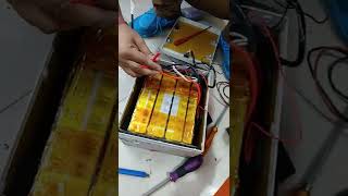 LITHIUM BAATERY BATTERY PACK FOR ELECTRIC SCOOTER OPEN BATTERY SHOT VIDEO [upl. by Nelad621]