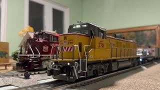 Lionel Vision Line Union Pacific Genset Switcher 2701 [upl. by Zeke642]