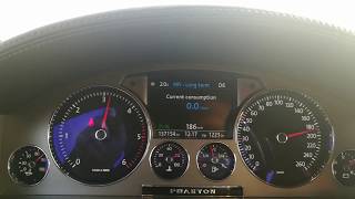 VW PHAETON 30 TDI 200 kmh fuel consumption  Autobahn Germany [upl. by Mills]