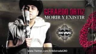 Gerardo Ortiz  Soy Familia Soy Michoacano EN VIVO CD OFFICIAL 2011 [upl. by Nyl]