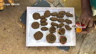 సంక్రాంతి గొబ్బెమ్మలుHow To Make GobbemmaluSankranthi GobbemmaluGobbemmalu Making [upl. by Lavro]