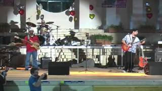 Chris Tofield Band  Live at the Belevski Guitar Show 2005wmv [upl. by Allemap]