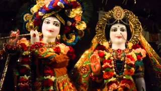 KRISHNA AARTI Short smitjoshiofficial [upl. by Dustin]