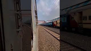 Koi Toh Wafa Kare 😒 shortsfeed song train viralvideo love viralshort trainreels travel [upl. by Dirgis]