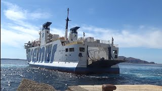 Traghetto SIMONE MARTINI della SIREMAR in arrivo al porto di LEVANZO [upl. by Dick206]