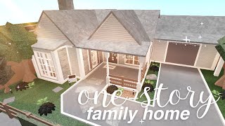 Bloxburg Onestory Family Home  House Build [upl. by Theis]