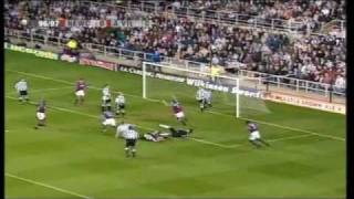 Newcastle 43 Aston Villa 199697 Yorke hattrick [upl. by Velick978]