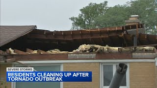 Countryside cleaning up after possible tornado damages homes [upl. by Kimmi494]