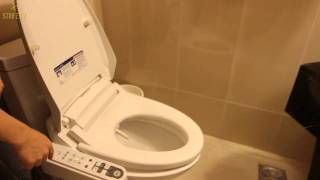 R16 Korea Hotel Toilet [upl. by Elyad268]