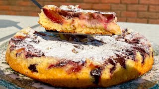 Kuchen in 15 Minuten Sehr einfaches Rezept für zarten Kuchen mit Pflaumen  Enkelins Küche [upl. by Noimad885]