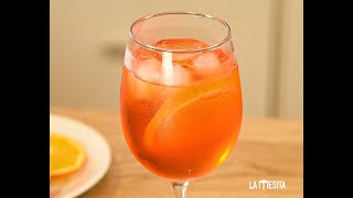 Haciendo Aperol Spritz en La Mesita trago fácil y rico para brindar [upl. by Ellener]