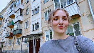 My cozy 45 m² Russian apartment tour  Living in Soviet Khrushchevka [upl. by Enad]