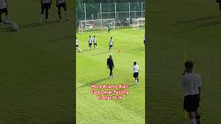 Dari Dasar Banget Nova Arianto Ajari Dasar Passing di Timnas U16 [upl. by Sharleen]