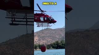 Helicóptero antiincendios en acción [upl. by Notnats]