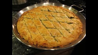 Σπανακόπιτα Spinach and Feta cheese pie [upl. by Arinaid115]