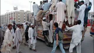 Funny Urdu Poem  Karachi Ki Bus Main Safar Ho Raha Tha [upl. by Shirline105]