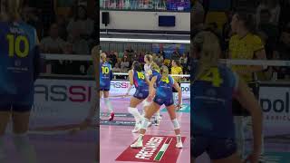 Savino del Bene Volley 🤙🏐🤙 savinodelbenevolley volley pallavolo volleyball volleyballworld [upl. by Beshore]