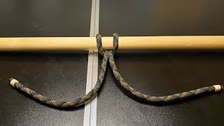 HOW TO TIE A GIRTH HITCH [upl. by Yelahs]