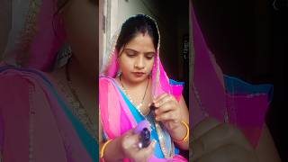 Viral bindi hack music song bollywood treandinghacks lipstick trandinghack makeuphacks [upl. by Nylrad403]