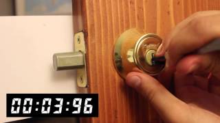 Picking a Kwikset Deadbolt  Front Range Locksmith [upl. by Duj]