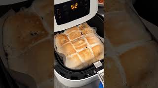 Trying the S’mores Airfryer Hack 🔥 smores dessert airfryerrecipes marshmallow [upl. by Mahgirb]