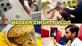 iPhone Lalo or Apni Bike Dydo  Iphone Kay Sath Party Free 🤪  Waseem Chishty Vlog [upl. by Greenman]