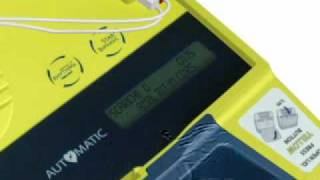 Italian DAE defibrillator Powerheart G3 Plus user demo Cardiac Science [upl. by Rosol]