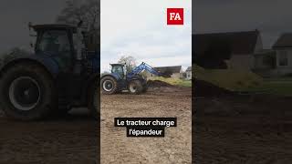 « J’attelle et dételle mon épandeur sans descendre de mon tracteur » farming agriculture tractor [upl. by Memberg627]