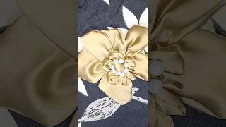 Kapde se Fool banana sikhehow to make fabric flower 🌺shorts viral fashion sewing [upl. by Suivatnad]