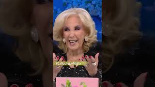 La VERGÜENZA de Mirtha ante la mesaza por su nuevo título [upl. by Zil]