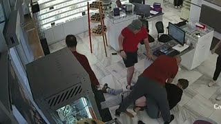 Ottawa store owner makes citizens arrest to stop robbery [upl. by Sophi]