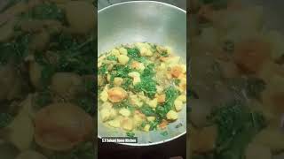 Nye Saal Par Nye Maal Ko Gift Dete Haifood cooking comedy sorts vairalvideo [upl. by Ateikan]