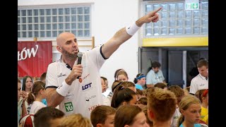 Marcin Gortat Camp na Stadionie ĹšlÄ…skim w Chorzowie [upl. by Fabria794]