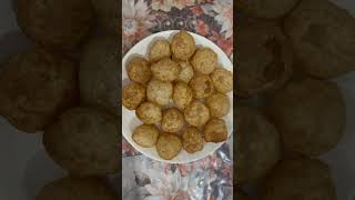 parti mi pani puri khakr maza aajaata hai  pani puri panipurirecipe newrecipe indianfood food [upl. by Allenrad728]