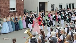 Parademarsch beim Schützenfest 2024 in Geseke Samstag [upl. by Alys]