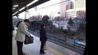 Suidobashi to Ochanomizu 水道橋から御茶ノ水まで 総武線 130129 [upl. by Anirbaz]