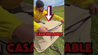 Un hombre lleva una casa inflable alas montañas 😱 GORECKZytviralvideos youtubeshortstrending [upl. by Xyla918]