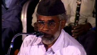 வள்ளல் சீதக்காதி  Vallal Seethakkathi  Mugavai SASeeni Mohammed  islamic Song [upl. by Anaet]