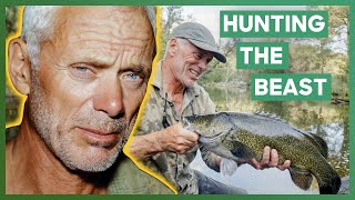 Jeremy Wade Hunts A Giant Murray Cod In Australia  Jeremy Wades Dark Waters [upl. by Ellehcram]