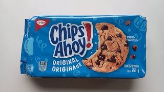 Chips Ahoy Original review [upl. by Ralyat702]