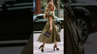 Jessica Alba Participates in Pointed Pumps Trend in New York City [upl. by Aramahs]