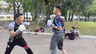 sparing vs penantang Besik silat  boxing boxing [upl. by Braasch675]