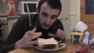 How to Make a King Crisp Sandwich Potato Chip Sandwich [upl. by Arica107]