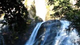 Bourg dOisans  Cascade de Sarenne  Au pied de la montée de lAlpe dHuez [upl. by Loredo]