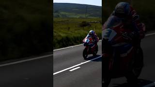 Michael Dunlop vs Dean Harrison  Isle of Man TT  Creg ny Baa [upl. by Darci742]