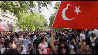 240000 Turkish Workers Join As Mass Protests Reach More Than 67 Cities [upl. by Elfstan]