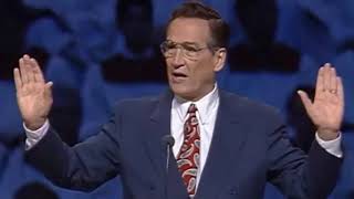 ¿CÓMO DIOS TRATA A LOS HIPÓCRITAS  Pastor Adrian Rogers Predicaciones estudios bíblicos [upl. by Eicam132]