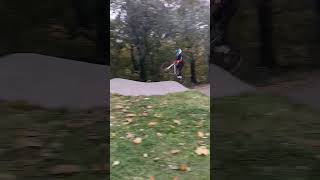 Lavica na br pumptracku music freebike bikelife freestile mountainbike freeride [upl. by Hgalehs]