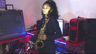 LAMBADA  Alto Saxophone cover by Sandra Fernando AURA STUDIO ගෙදර සාලේ [upl. by Orly838]