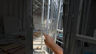 Qué tipos de tubos de luz poner en una casa de Drywall [upl. by Obocaj]